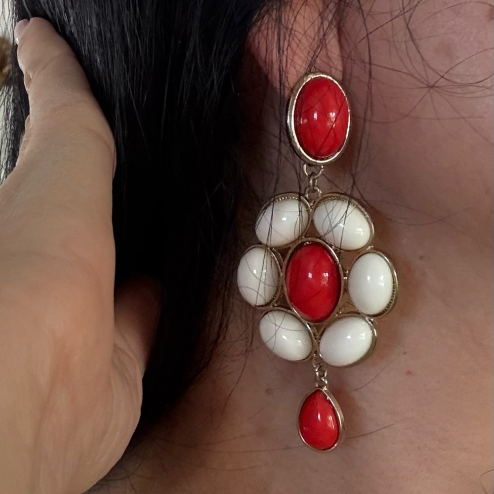 Vintage Statement Red and Cream Drop Earrings - Picture 3 of 3